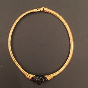 80’s Style signed Napier gold & black 16” necklace